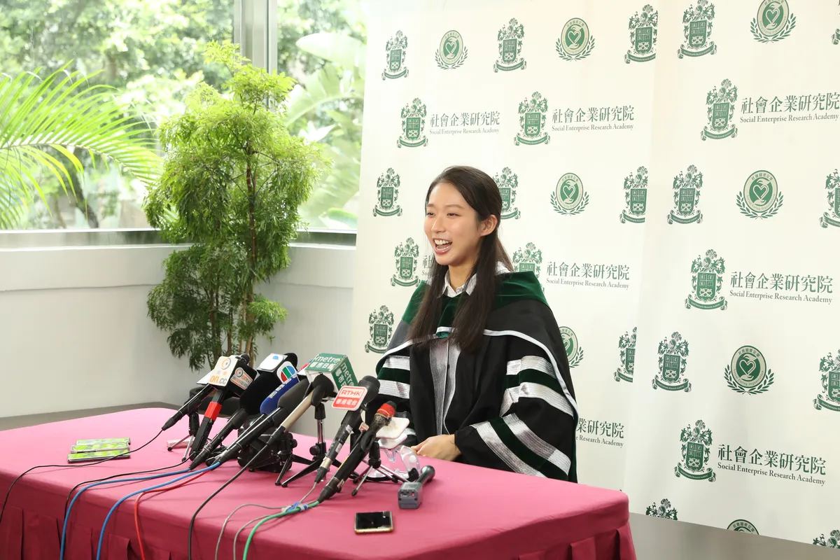 Speaking confidently to the media, Part 1