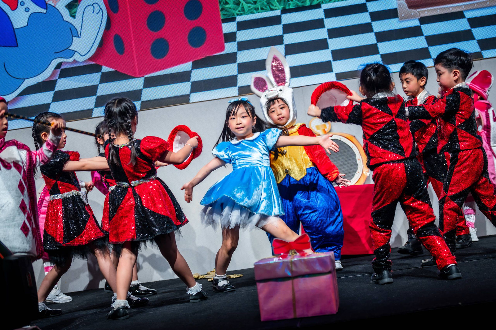 Jing Yuan Charity Foundation Charity Gala — project image 7